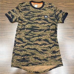 adidas Tiger Camo Short Sleeve Tee in Black, Olive, Brown